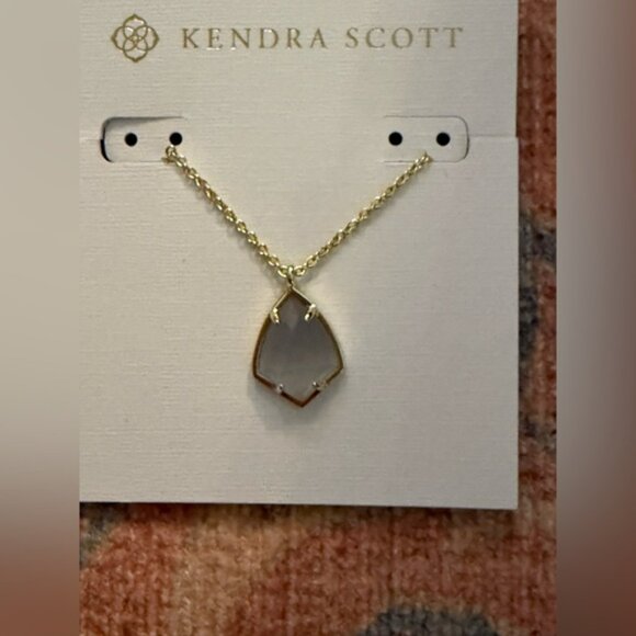 Kendra Scott 'Cory' Gold Slate Cats Eye Semiprecious Stone Pendant Necklace - Picture 4 of 8